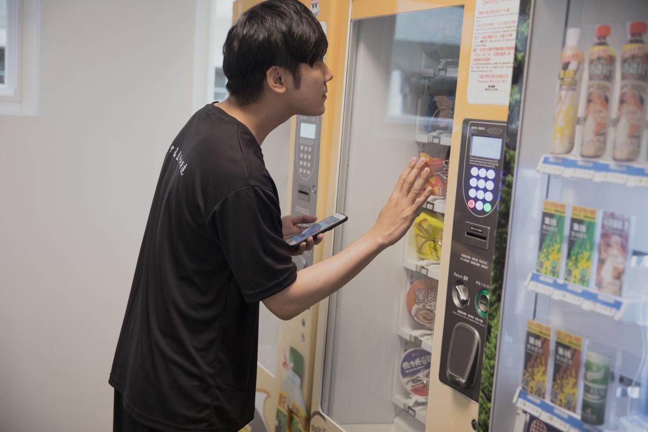 シングル イン カオション ステーション 高雄市 エクステリア 写真